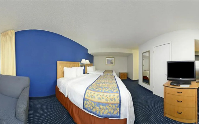 photo 2 of Edge Studio Apartments