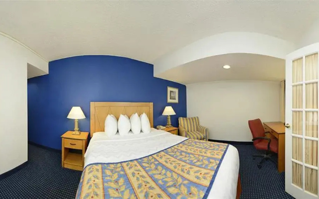 photo 5 of Edge Studio Apartments