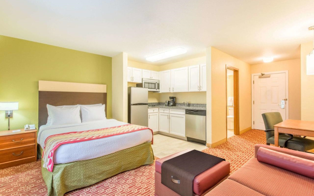 photo 5 of MainStay Suites Sterling near Dulles Town Center