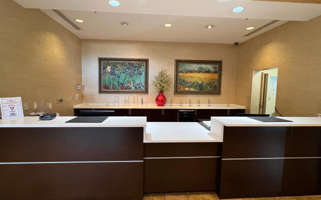 photo 2 of Hawthorn Extended Stay by Wyndham West Palm Beach Airport