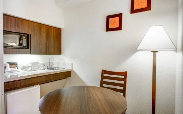 photo 3 of Hawthorn Suites Weston Ft. Lauderdale