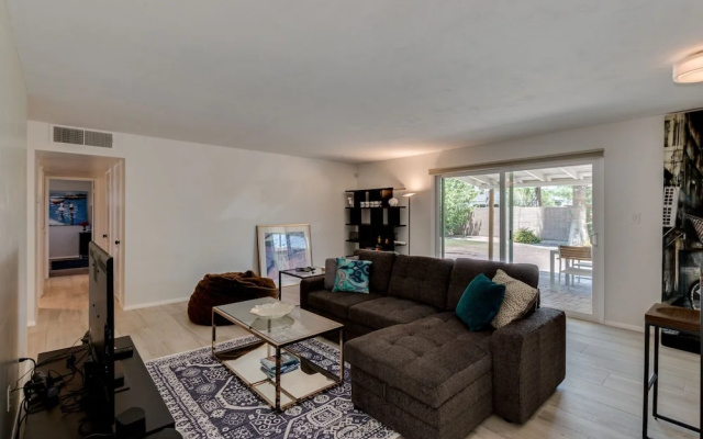 photo 4 of Hazelwood 2 Bedrooms 2 Bathrooms Home