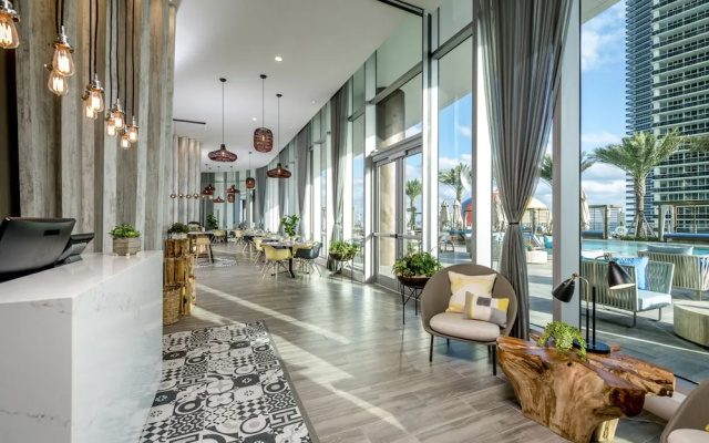 photo 5 of Hyde Resort and Residences, OceanMiami Collection