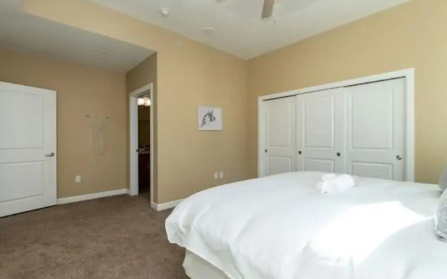 photo 3 of Heart of Downtown Cleveland Corporate Rentals