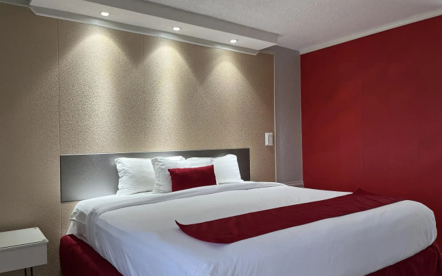 photo 3 of Travelodge by Wyndham Orlando / Heart of International Drive