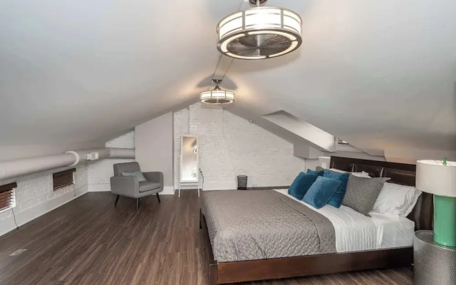 photo 4 of Heart of Mainstrasse Apt 4