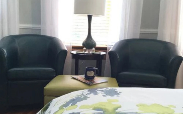 photo 5 of Heartstone Inn B&B & Cottages
