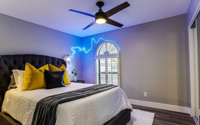 photo 4 of Heated Pool, Spa, & Garage! Near Kierland, shopping, dinning, & Scottsdale Quarter by RedAwning