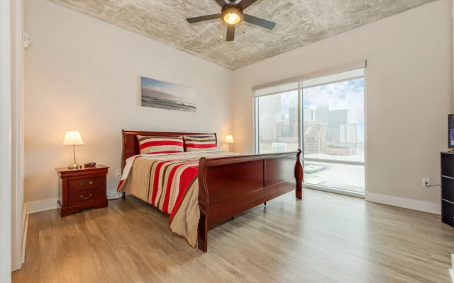 photo 2 of Heaven in Charlotte Furnished Apartments