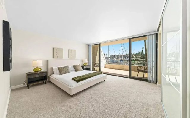 photo 4 of Heavenly Sunset Marina View 3Bd/2Bh In Mdr/Venice