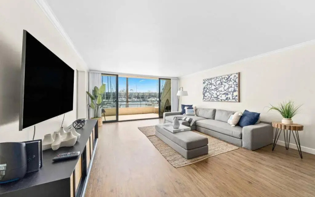 photo 5 of Heavenly Sunset Marina View 3Bd/2Bh In Mdr/Venice