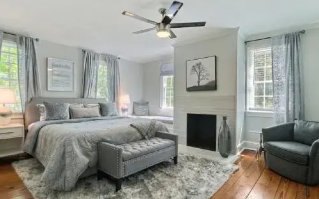 photo 2 of Henry Cunningham House South