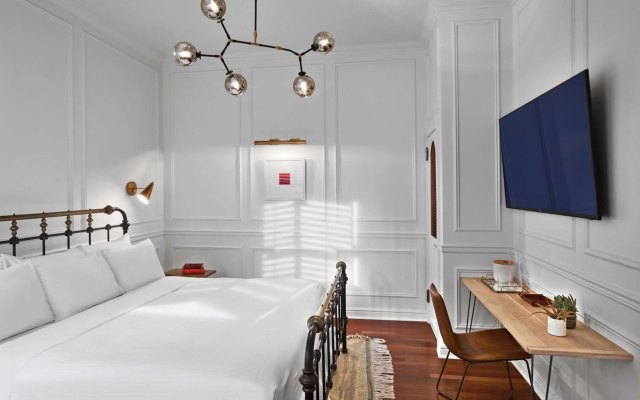 photo 3 of Life Hotel New York
