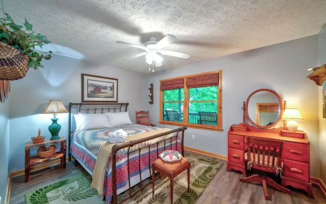 photo 4 of Mountain Community Home In Ellijay! Games, Private Hot Tub and Sunsets!