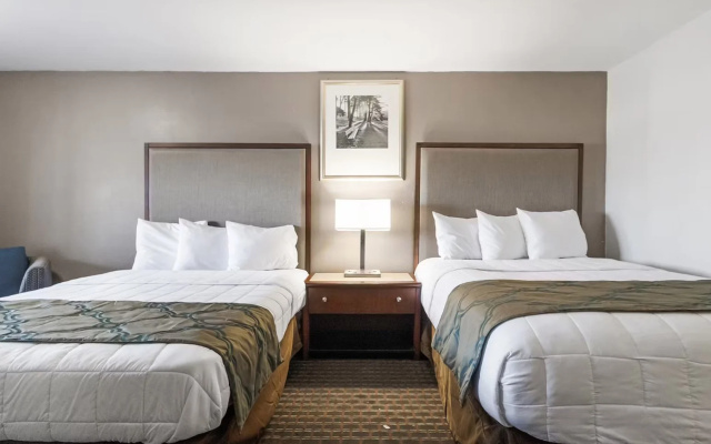 photo 5 of Heritage Inn Express Hayward