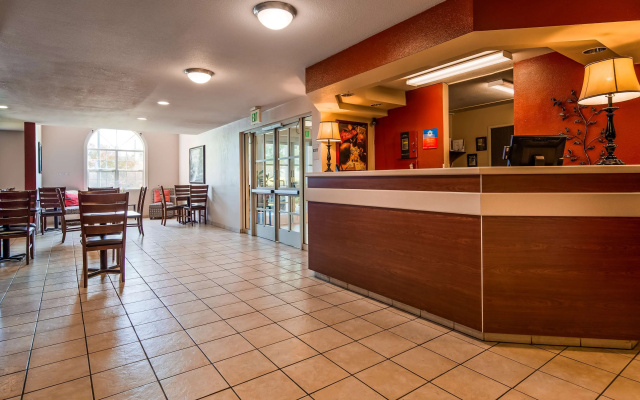 photo 2 of SureStay Plus Hotel by Best Western Rocklin