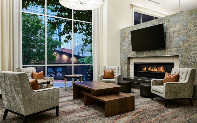 photo 5 of Hilton Garden Inn Nashville Downtown/Convention Center