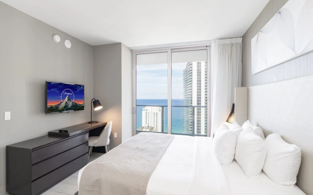 photo 4 of HH Exclusive Condos by Cielo Stays