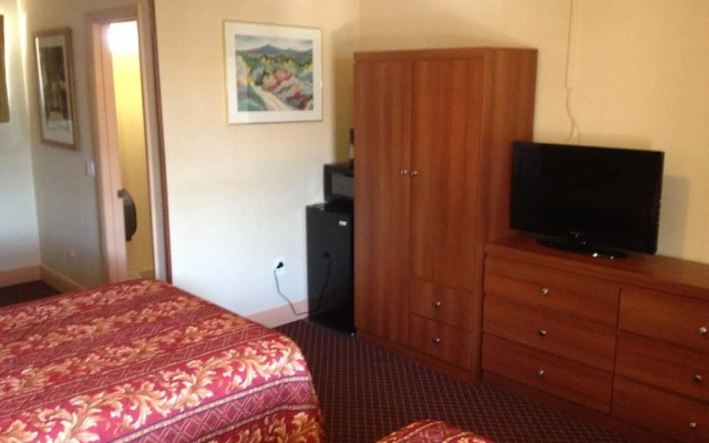 photo 2 of Hialeah Airport Motel