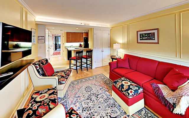photo 2 of Hiawassee Condo Unit #w203 1 Bedroom 1 Bathroom Condo