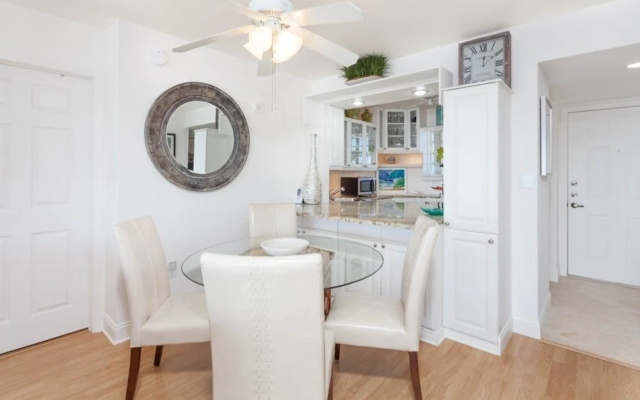 photo 4 of Hickory Bay West 407 - MO