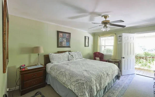 photo 5 of Hickory Falls Guesthouse