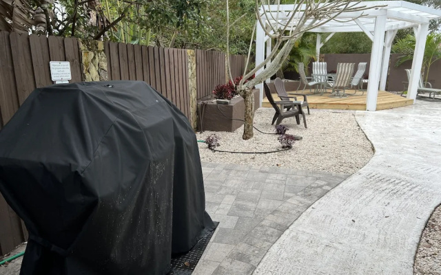 photo 5 of Great 6BR for All Ages/Heated Pool 5 Min to Beach by RedAwning