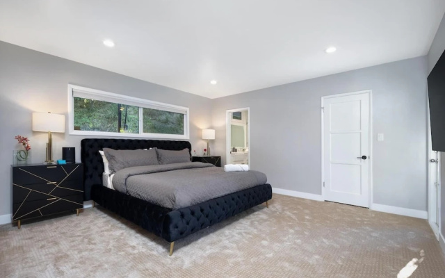 photo 3 of Hidden Valley Pl - 90210 Villa With Canyon Views and a Large Private Backyard