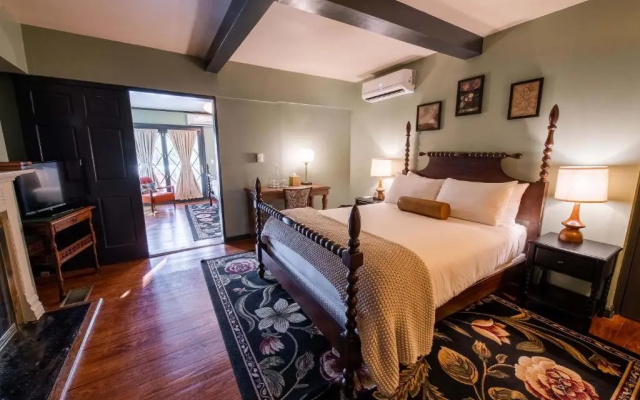 photo 5 of Hideaway Inn Lenox