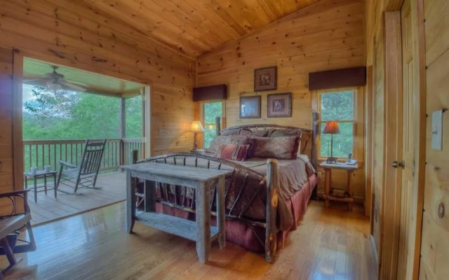 photo 3 of High Expectations by Escape to Blue Ridge