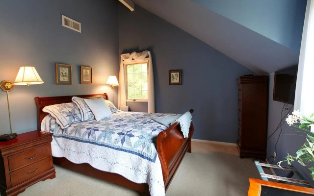 photo 5 of Highland House Bed and Breakfast