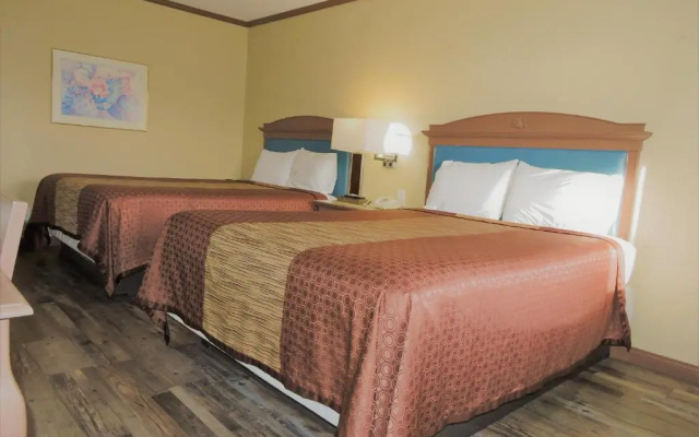 photo 5 of Highland Inn