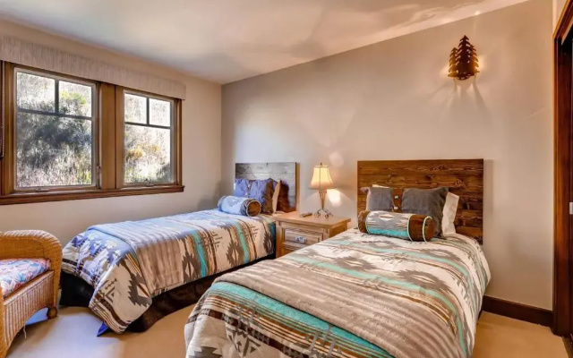 photo 2 of Highlands Lodge by Beaver Creek Mountain Lodging