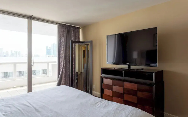 photo 2 of High Rise Comfort with a Balcony