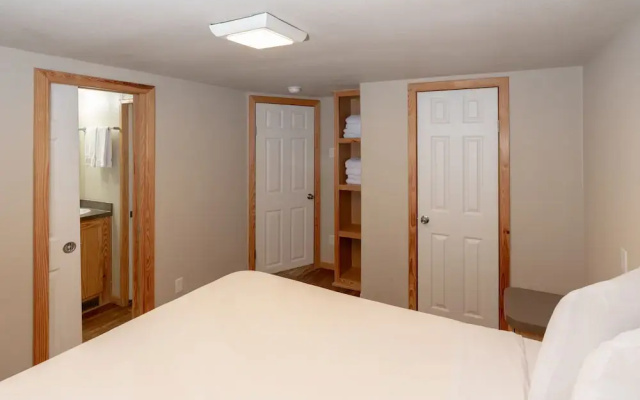 photo 4 of Hill Country Cottage and RV Resort