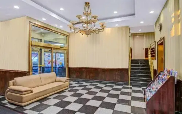 photo 2 of Hillcrest Hotel Near JFK Airtrain