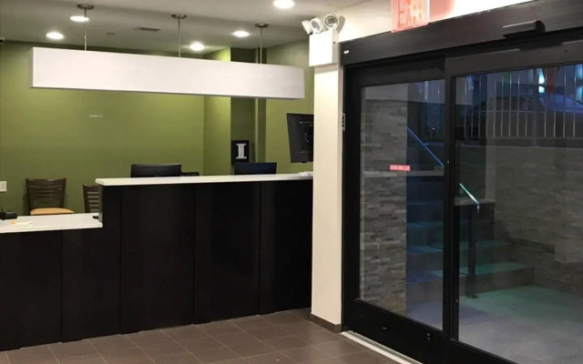 photo 5 of Sleep Inn near JFK AirTrain