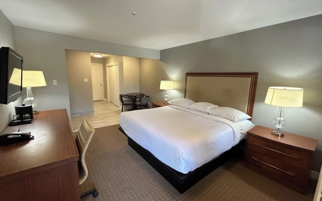 photo 2 of Hillside Inn