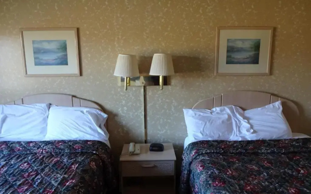 photo 4 of Hilltop Express Inn