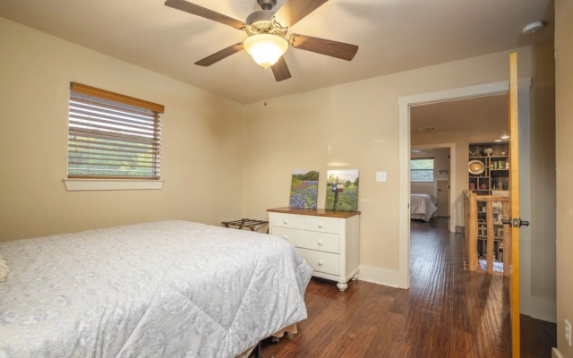 photo 5 of Hilltop Hideaway and Bunkhouse Combo 14440 by RedAwning