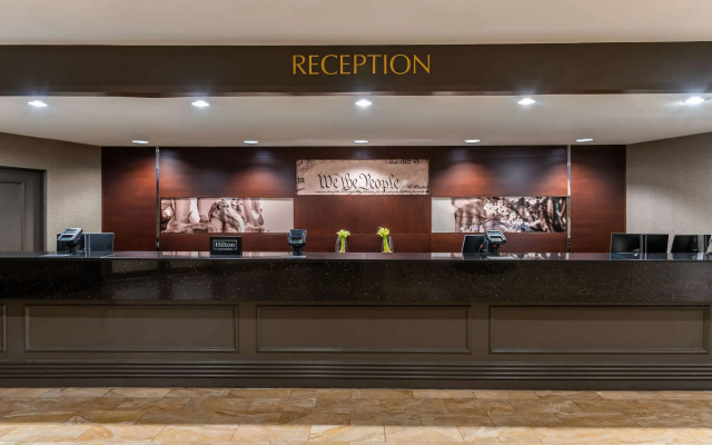 photo 2 of Hilton Alexandria Mark Center