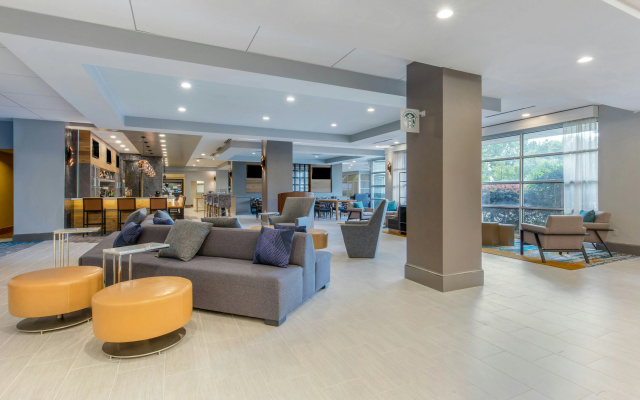 photo 2 of DoubleTree by Hilton Birmingham Perimeter Park