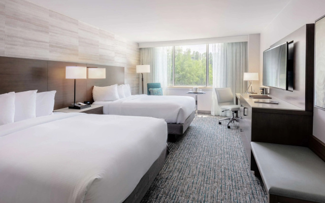photo 4 of DoubleTree by Hilton Birmingham Perimeter Park