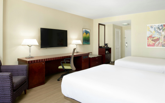 photo 3 of Hilton Charlotte Uptown
