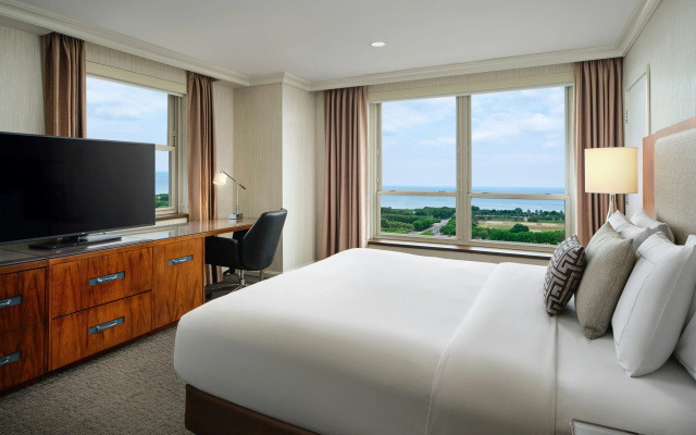 photo 3 of Hilton Chicago
