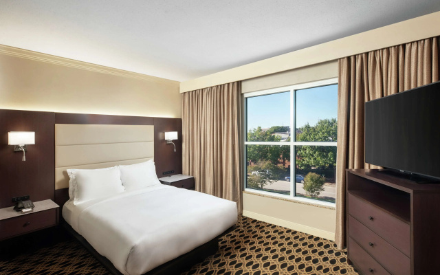 photo 5 of Hilton Columbia Center