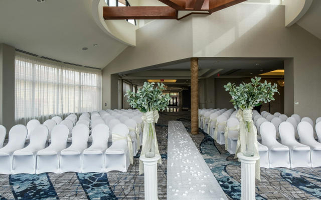 photo 2 of Hilton Dallas/Rockwall Lakefront