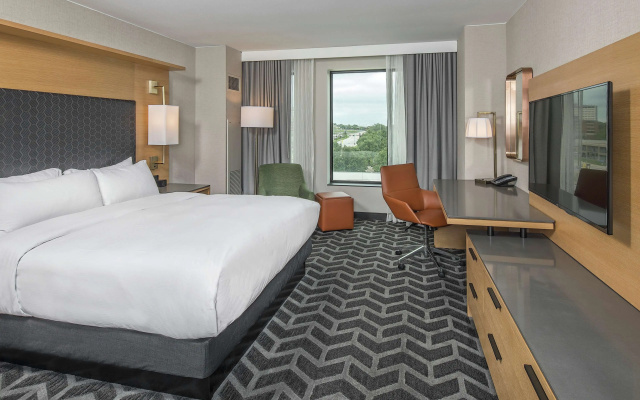 photo 4 of Hilton Des Moines Downtown