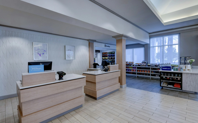 photo 2 of Hilton Garden Inn Anaheim Garden Grove
