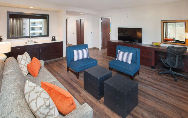 photo 5 of Hilton Garden Inn Burbank Los Angeles